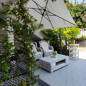 Poretti For 2,in Center Parking Free In The Yard,6 Min Walk Appartamento Rovigno