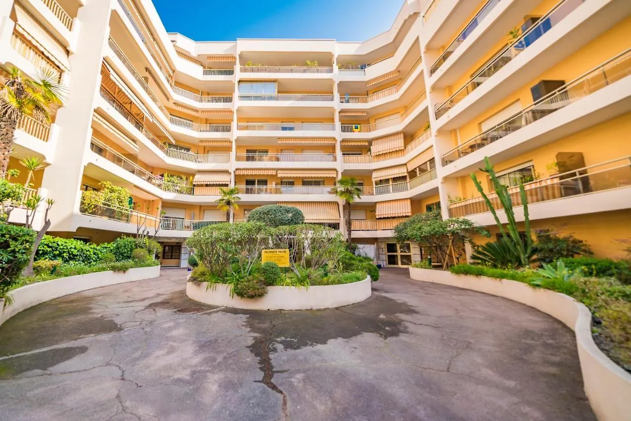 Apartment 50M Monaco - Grimaldi Forum - Larvotto Beach - Ai Beausoleil