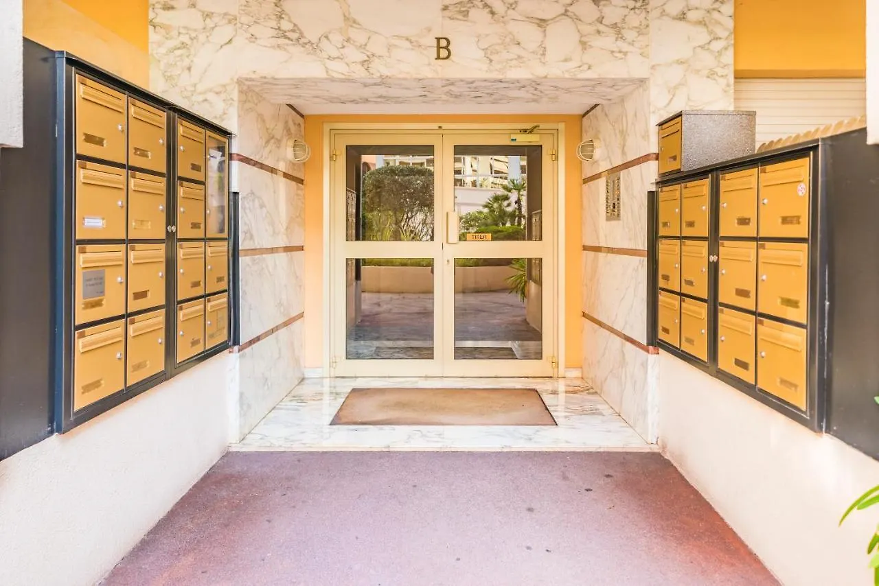50M Monaco - Grimaldi Forum - Larvotto Beach - Ai Beausoleil 0*,  France