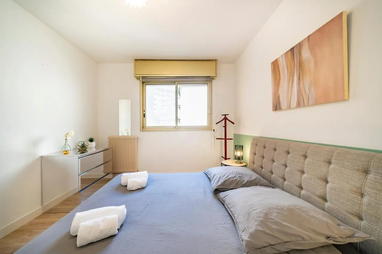 Apartment 50M Monaco - Grimaldi Forum - Larvotto Beach - Ai Beausoleil France
