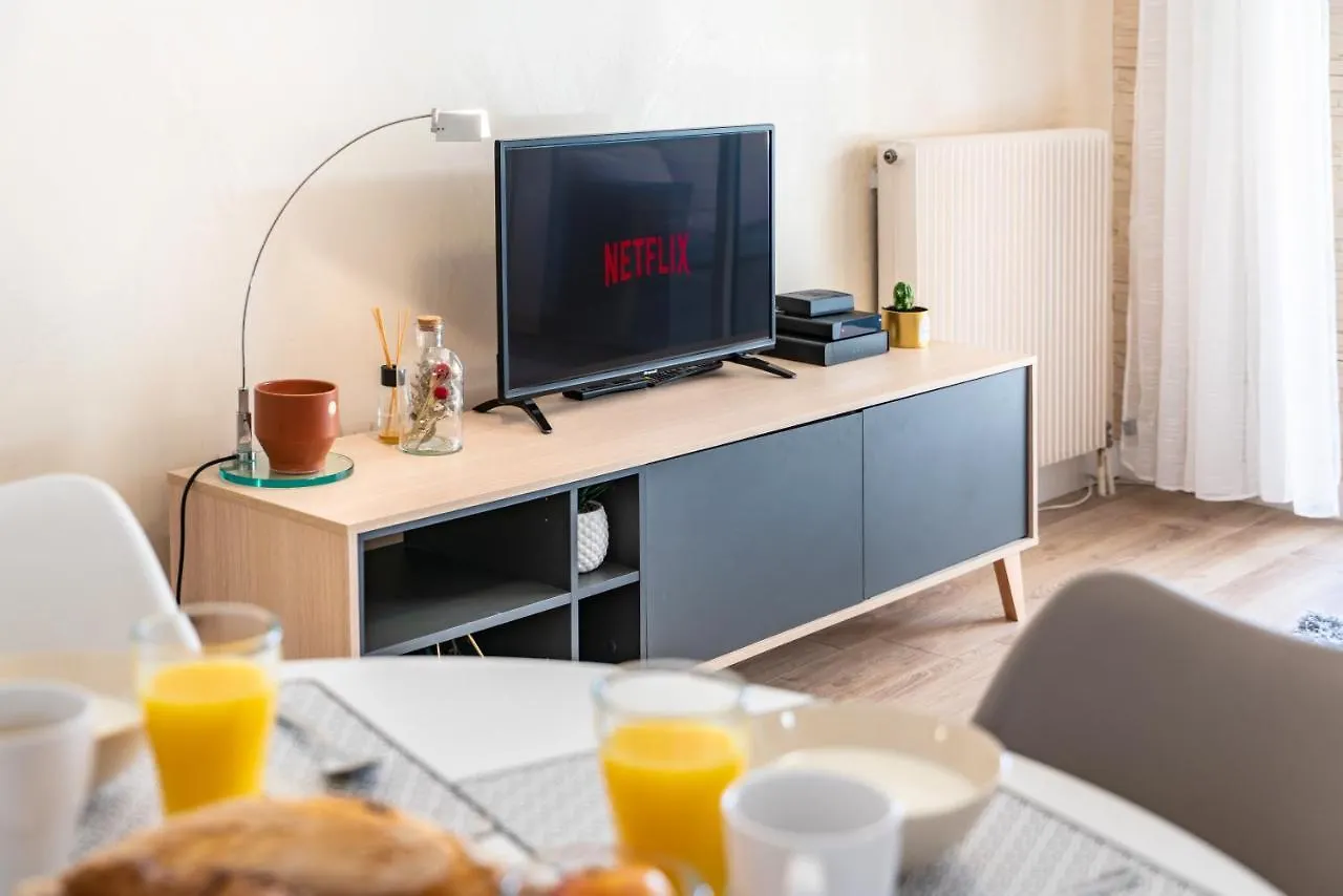 50M Monaco - Grimaldi Forum - Larvotto Beach - Ai Apartment Beausoleil 0*,  France